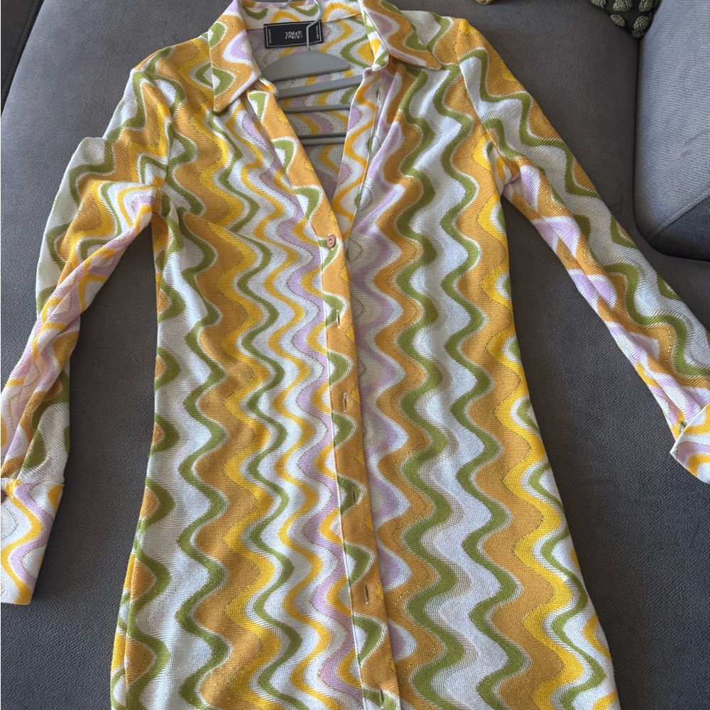 Long Sleeve Dress with Yellow and Green Zigzag